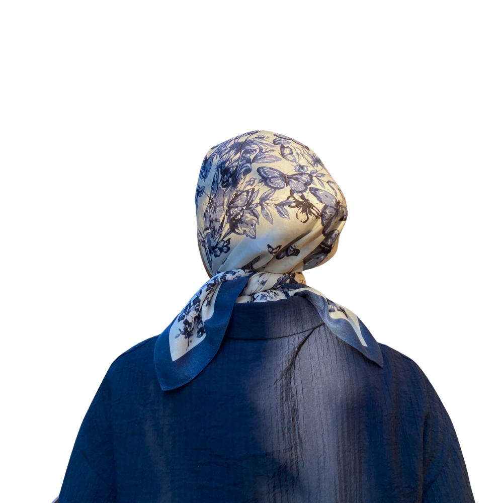 Mira Foulard