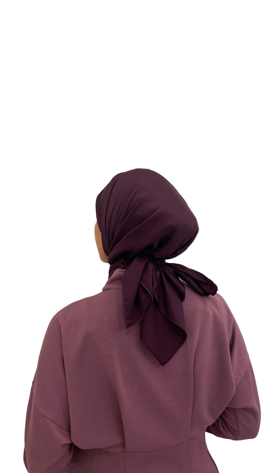 Dark purple foulard